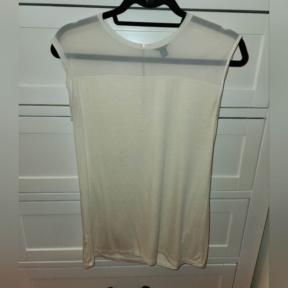 Ann Taylor Cream Cap Sleeve Blouse